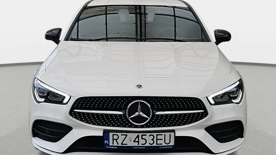 MERCEDES-BENZ CLA CLA 200 AMG Line 7G-DCT