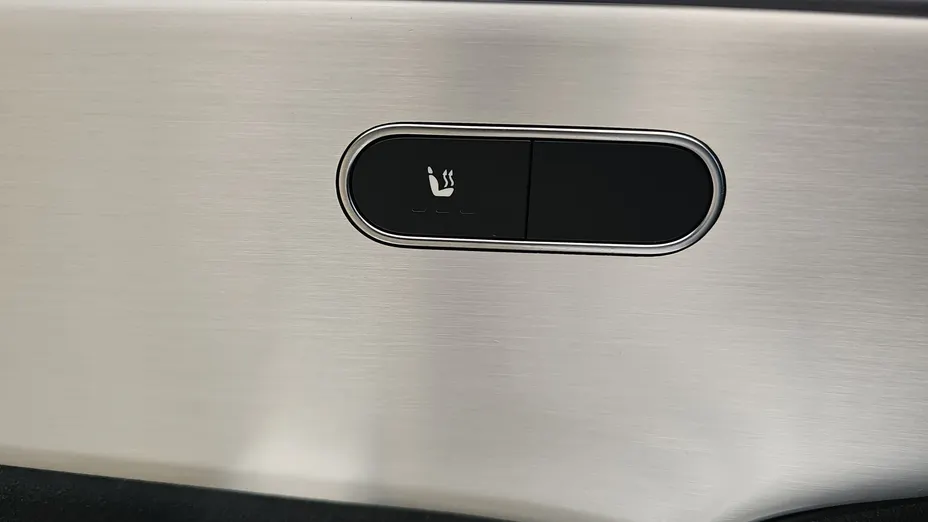 MERCEDES-BENZ CLA CLA 200 AMG Line 7G-DCT