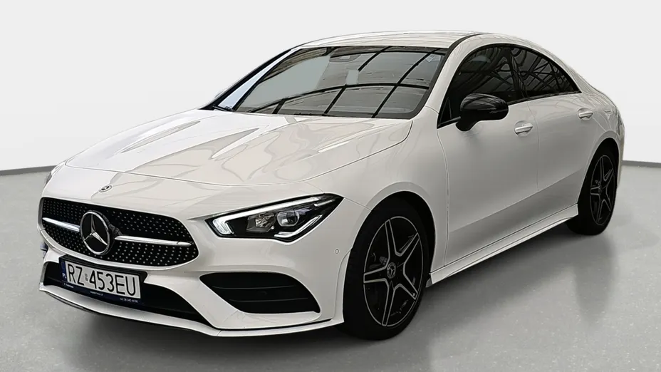 MERCEDES-BENZ CLA CLA 200 AMG Line 7G-DCT