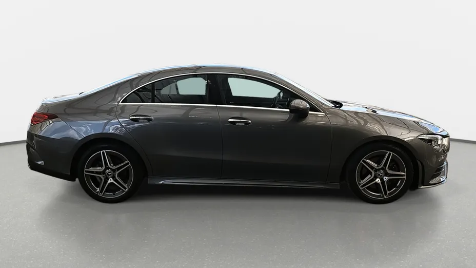MERCEDES-BENZ CLA CLA 200 AMG Line 7G-DCT