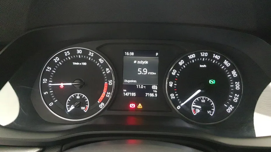 SKODA Octavia Octavia 2.0 TDI Ambition DSG