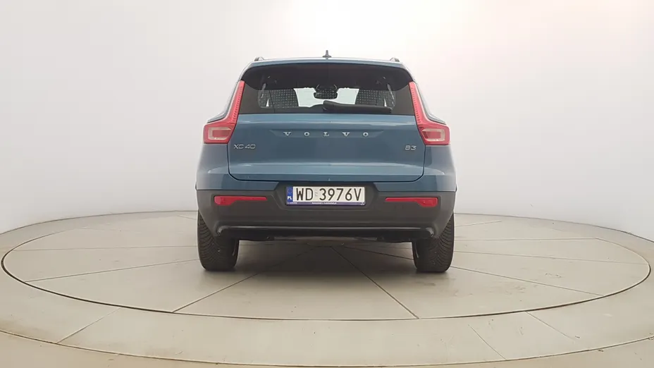 VOLVO XC40 XC40 B3 Plus Dark aut