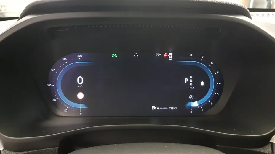 VOLVO XC40 XC40 B3 Plus Dark aut