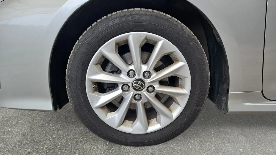 TOYOTA Corolla Corolla 1.5 Comfort
