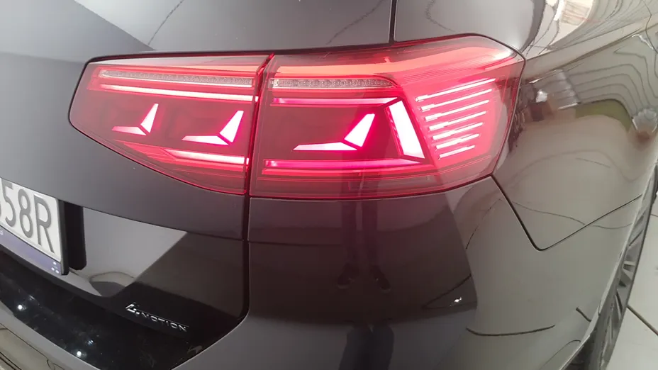 VOLKSWAGEN Passat Passat 2.0 TSI 4Mot. Elegance DSG