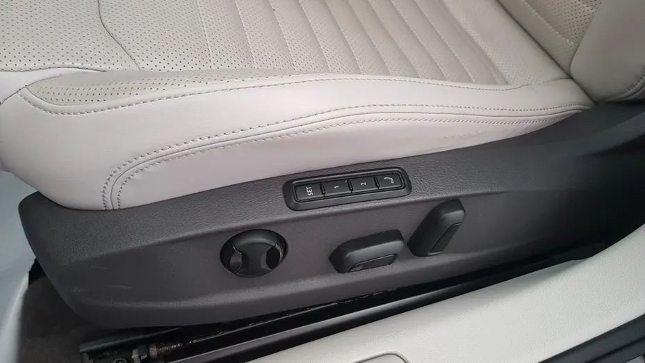 VOLKSWAGEN Passat Passat 2.0 TSI 4Mot. Elegance DSG