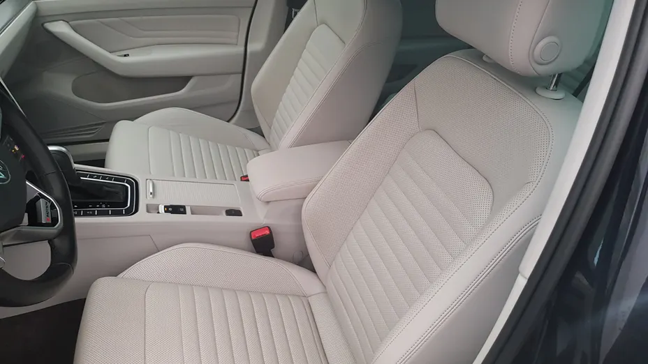 VOLKSWAGEN Passat Passat 2.0 TSI 4Mot. Elegance DSG