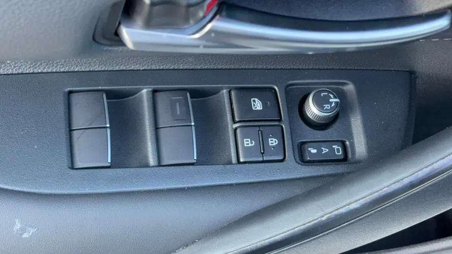 TOYOTA Corolla Corolla 2.0 Hybrid Style