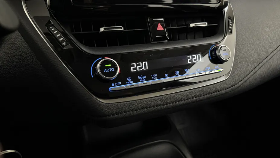 TOYOTA Corolla Corolla 1.5 Comfort