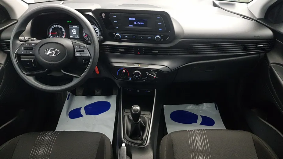 HYUNDAI i20 i20 1.2 Pure