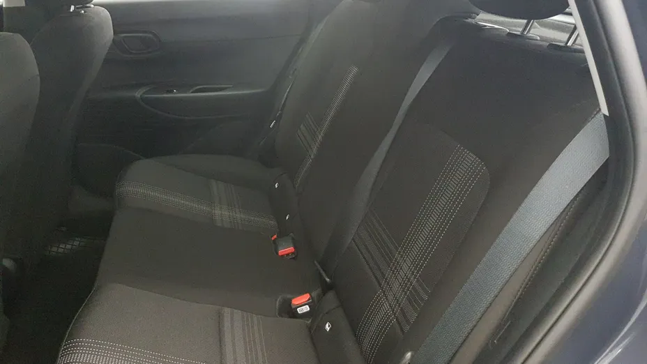 HYUNDAI i20 i20 1.2 Pure