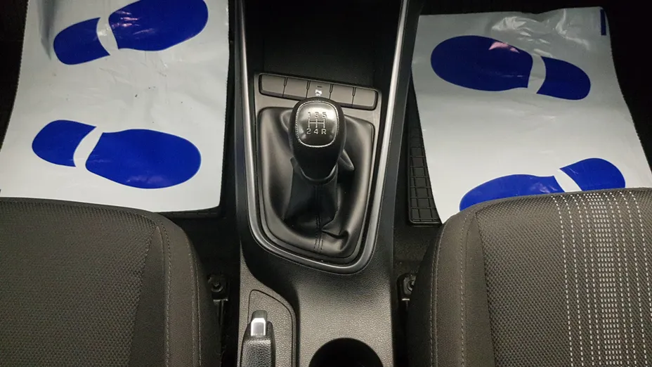 HYUNDAI i20 i20 1.2 Pure