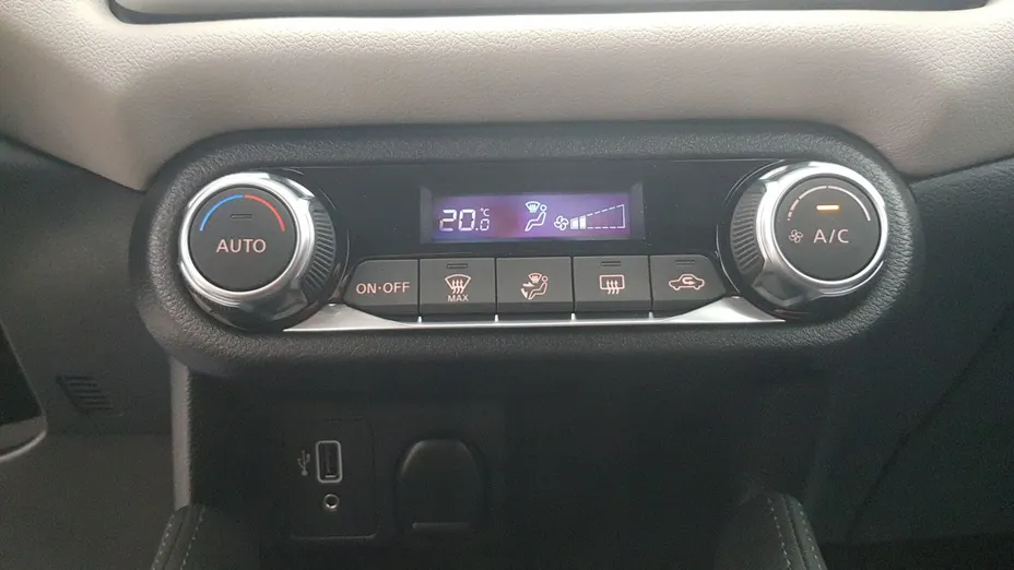 NISSAN Micra Micra 1.0 IG-T Acenta