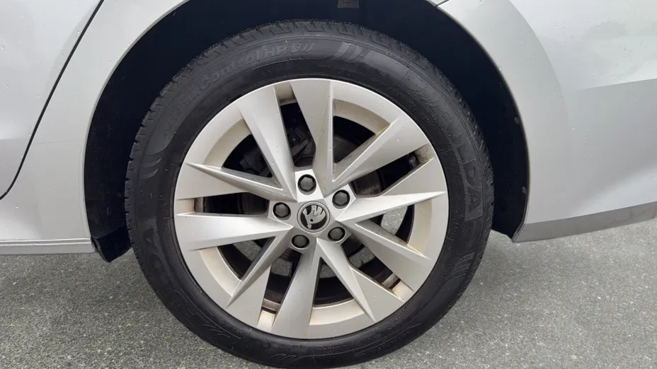 SKODA Octavia Octavia 1.5 TSI ACT Ambition