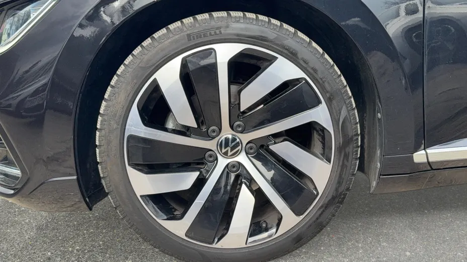 VOLKSWAGEN Arteon Arteon 2.0 TSI R-Line DSG