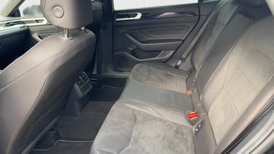 VOLKSWAGEN Arteon Arteon 2.0 TSI R-Line DSG