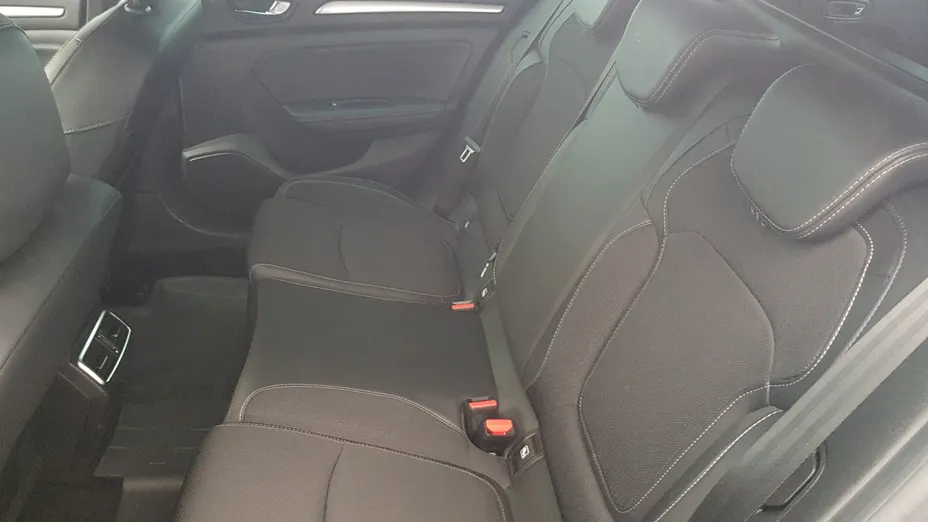 RENAULT Megane Megane 1.3 TCe FAP Intens EDC