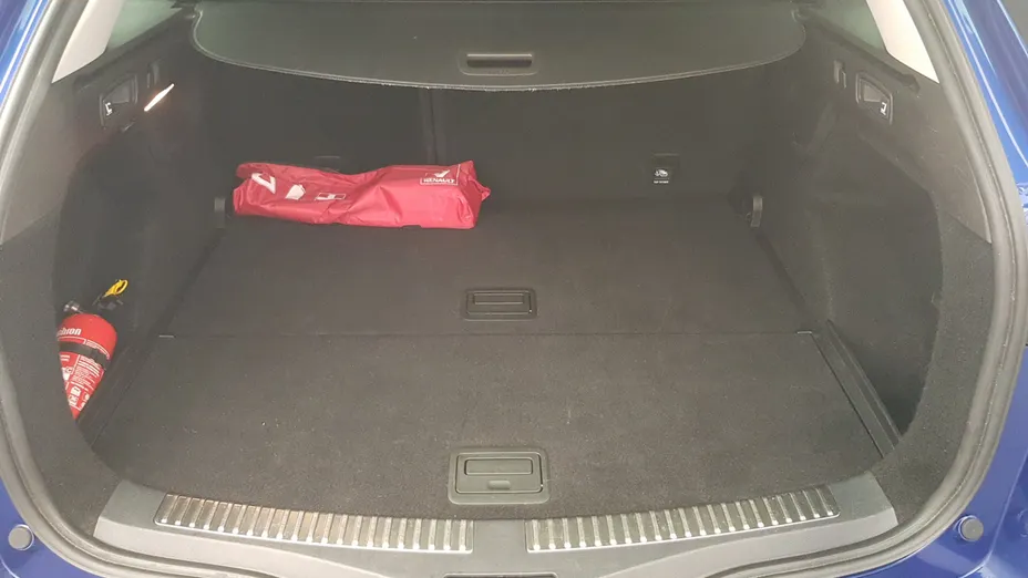 RENAULT Megane Megane 1.3 TCe FAP Intens EDC