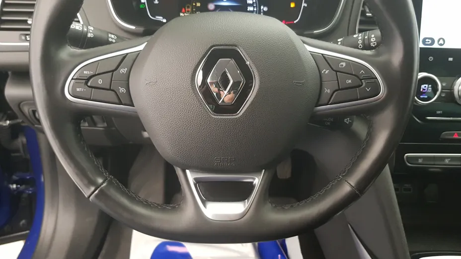 RENAULT Megane Megane 1.3 TCe FAP Intens EDC