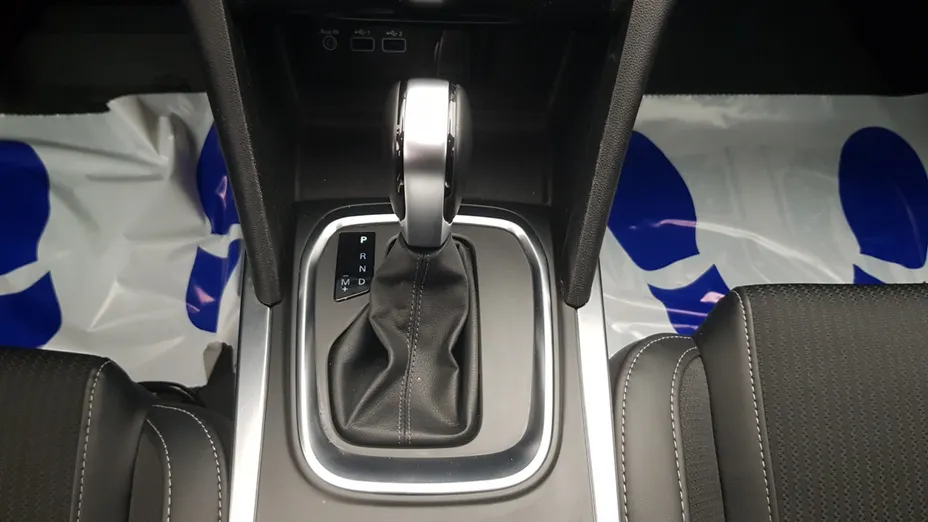 RENAULT Megane Megane 1.3 TCe FAP Intens EDC