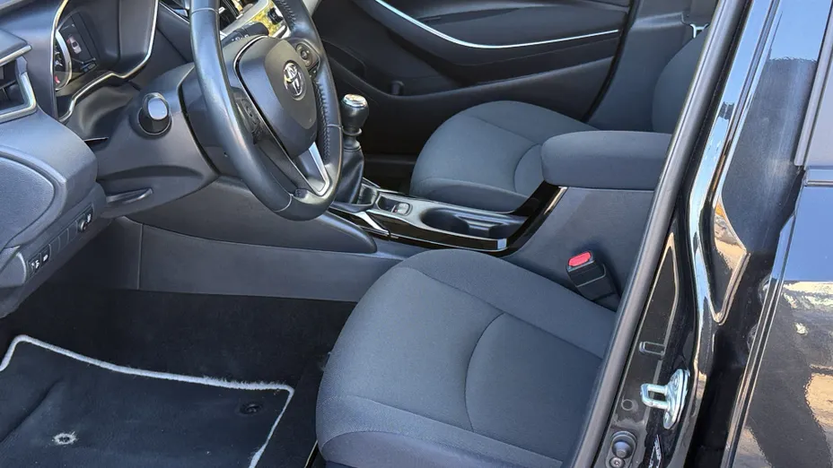 TOYOTA Corolla Corolla 1.5 Comfort