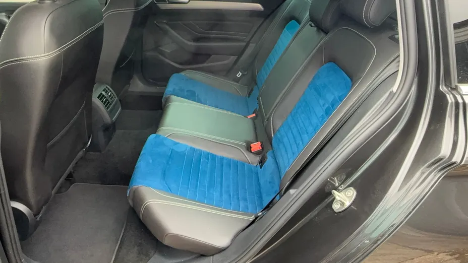 VOLKSWAGEN Passat Passat 2.0 TSI Elegance DSG