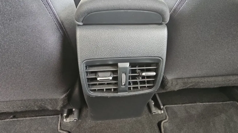 TOYOTA Corolla Corolla 1.5 Comfort
