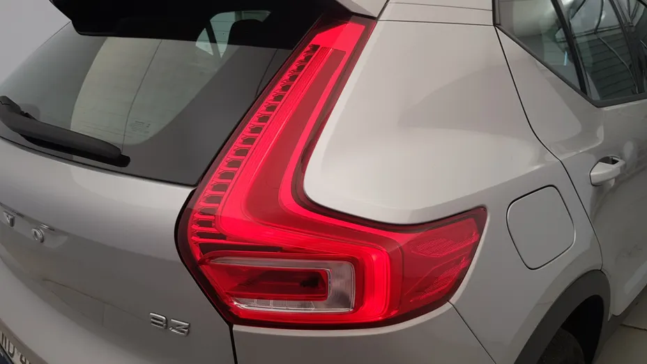 VOLVO XC40 XC40 B3 Core aut