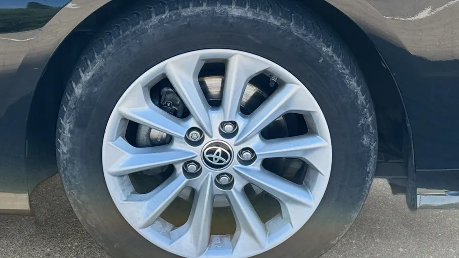 TOYOTA Corolla Corolla 1.5 Comfort