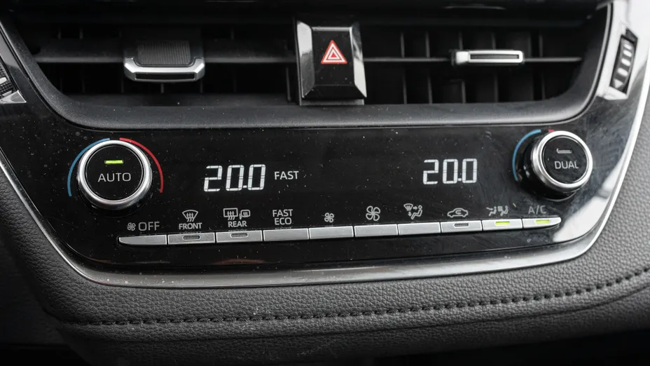 TOYOTA Corolla Corolla 1.5 Comfort