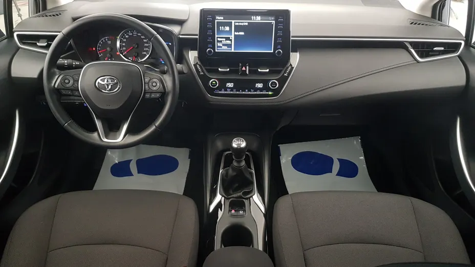 TOYOTA Corolla Corolla 1.5 Comfort