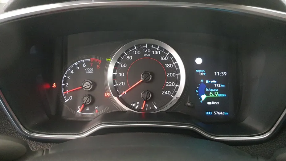 TOYOTA Corolla Corolla 1.5 Comfort