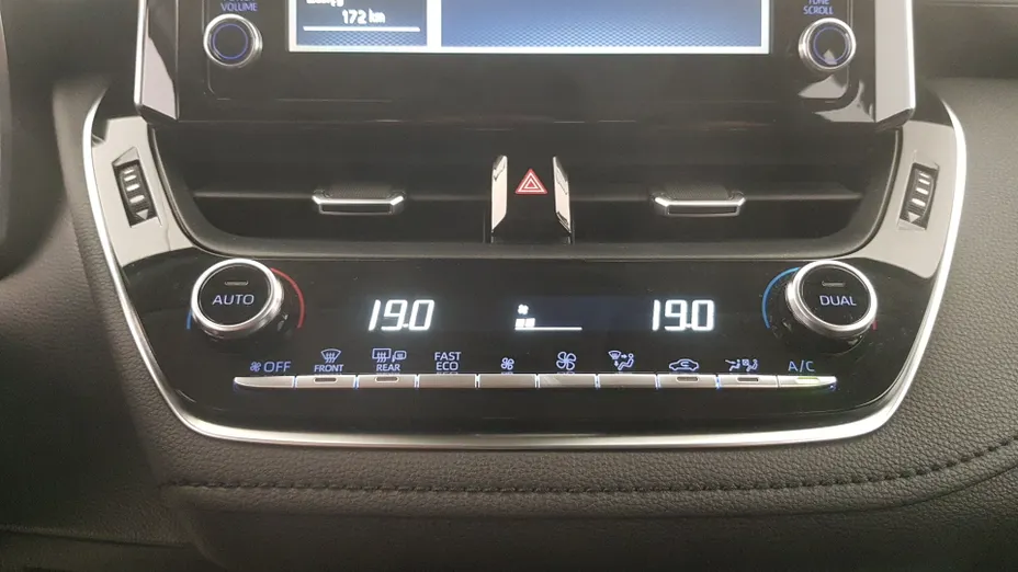 TOYOTA Corolla Corolla 1.5 Comfort
