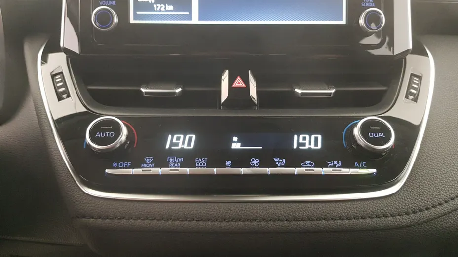 TOYOTA Corolla Corolla 1.5 Comfort