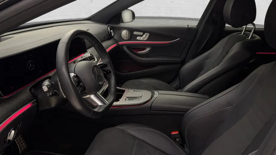 MERCEDES-BENZ E Klasa E 220 d 4-Matic AMG