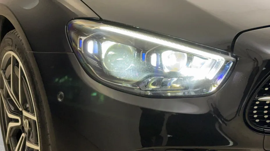 MERCEDES-BENZ E Klasa E 220 d 4-Matic AMG