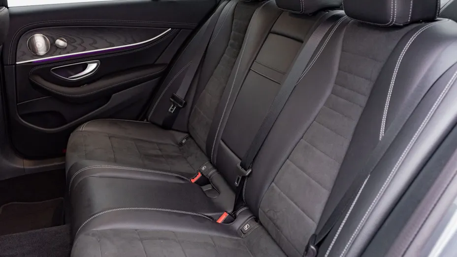 MERCEDES-BENZ E Klasa E 220 d 4-Matic AMG