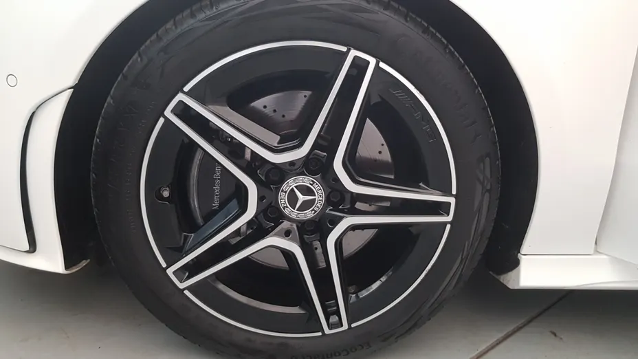 MERCEDES-BENZ CLA CLA 200 AMG Line 7G-DCT