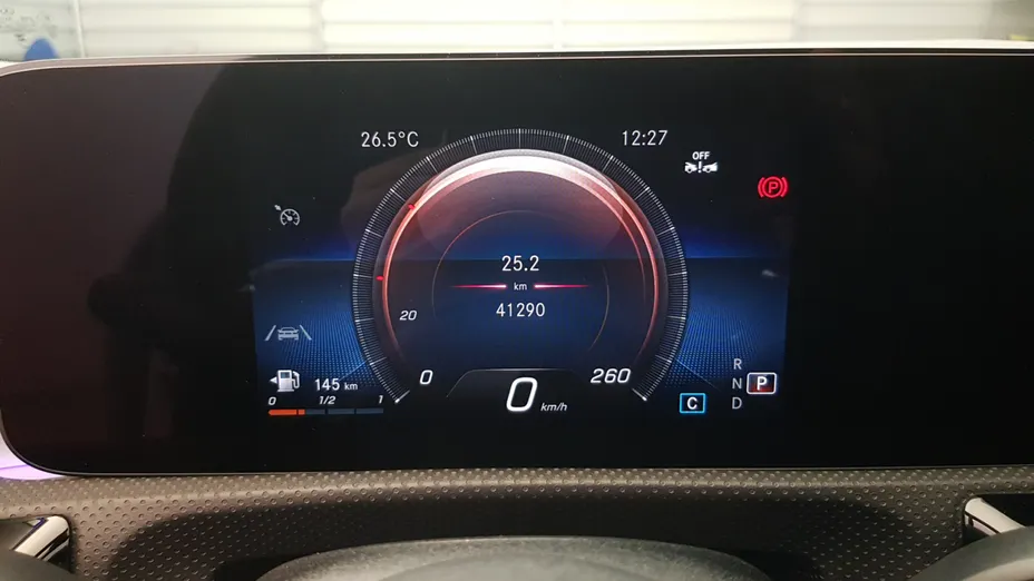 MERCEDES-BENZ CLA CLA 200 AMG Line 7G-DCT