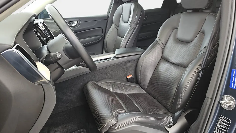 VOLVO XC60 XC60 B4 D AWD Inscription aut