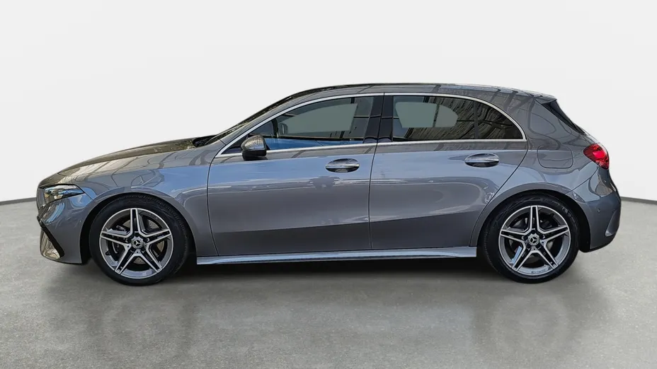 MERCEDES-BENZ A Klasa A 220 4-Matic AMG Line 8G-DCT