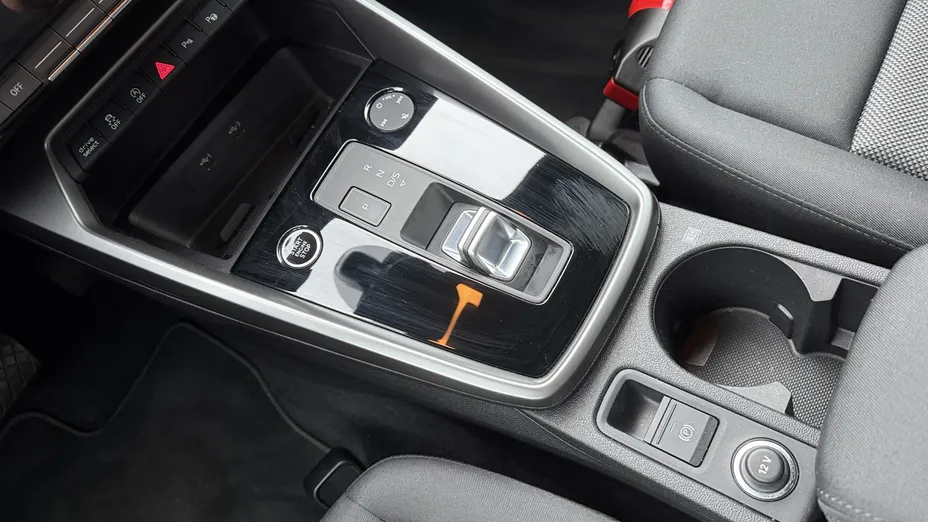 AUDI A3 A3 35 TFSI mHEV Advanced S tronic