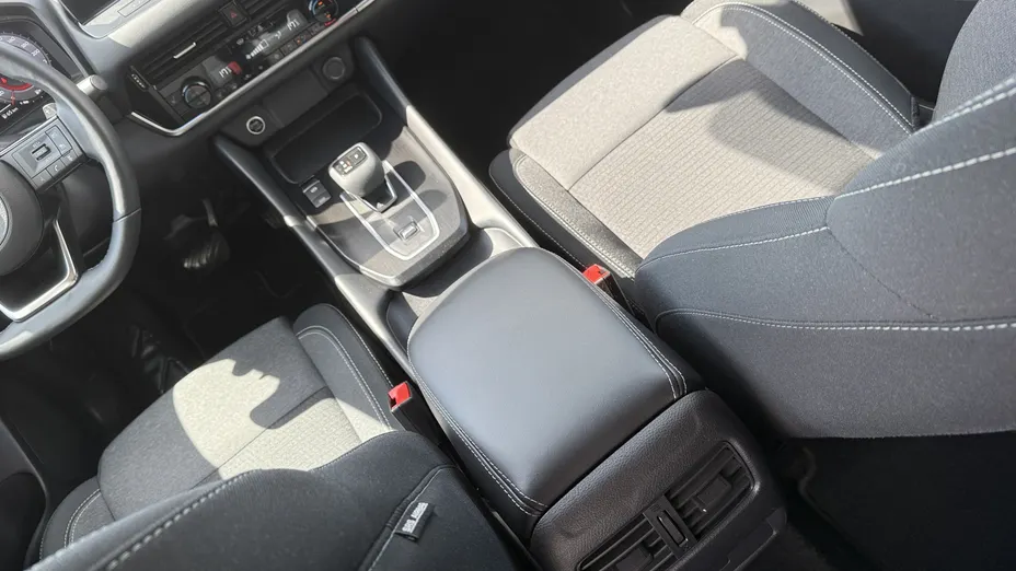 NISSAN Qashqai Qashqai 1.3 DIG-T mHEV N-Connecta Xtronic