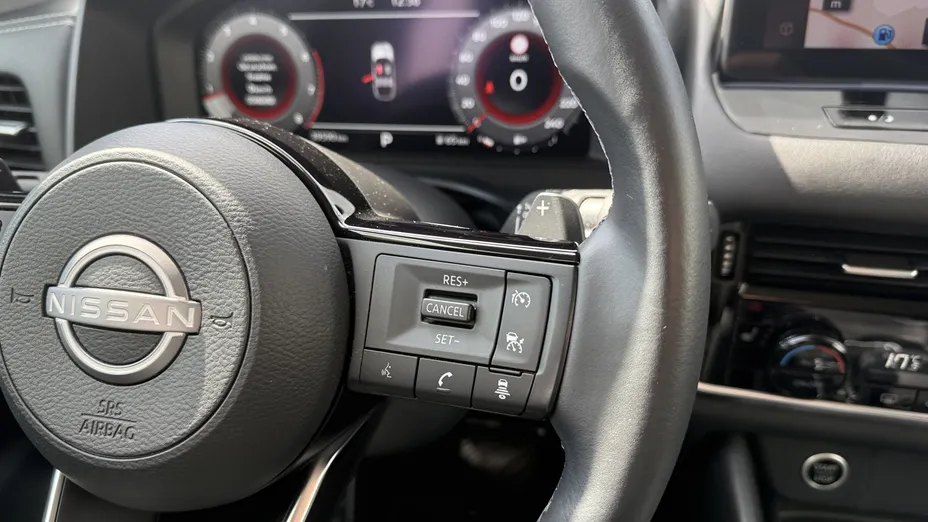 NISSAN Qashqai Qashqai 1.3 DIG-T mHEV N-Connecta Xtronic