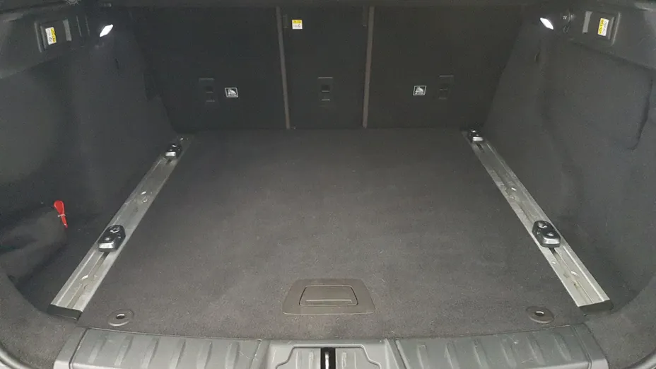 JAGUAR F-Pace F-Pace 2.0 i4D AWD Portfolio aut