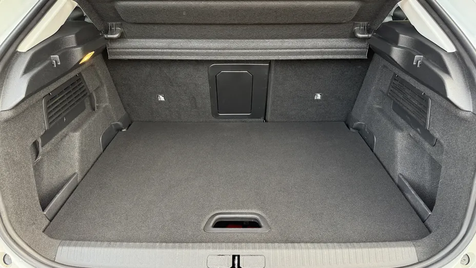 CITROEN C4 e-C4 EV136 50kWh Shine