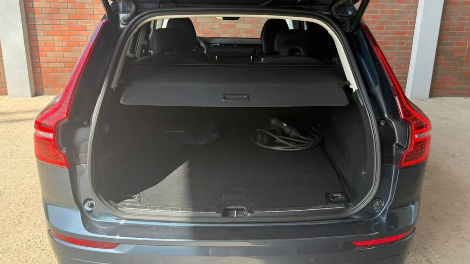 VOLVO XC60 XC60 T6 Plug-In Hybrid AWD Plus Bright aut