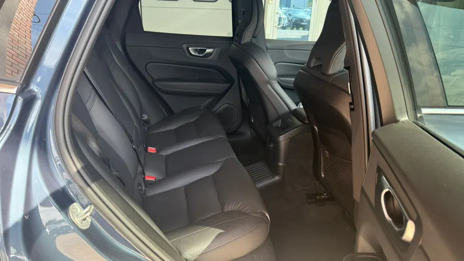 VOLVO XC60 XC60 T6 Plug-In Hybrid AWD Plus Bright aut