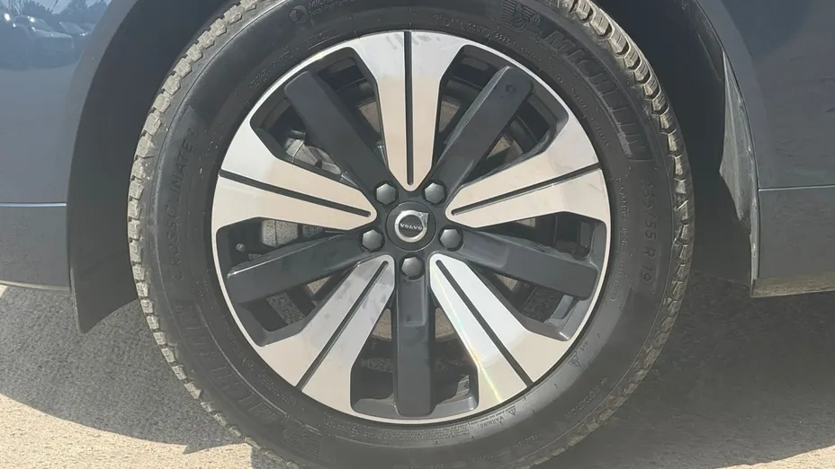 VOLVO XC60 XC60 T6 Plug-In Hybrid AWD Plus Bright aut