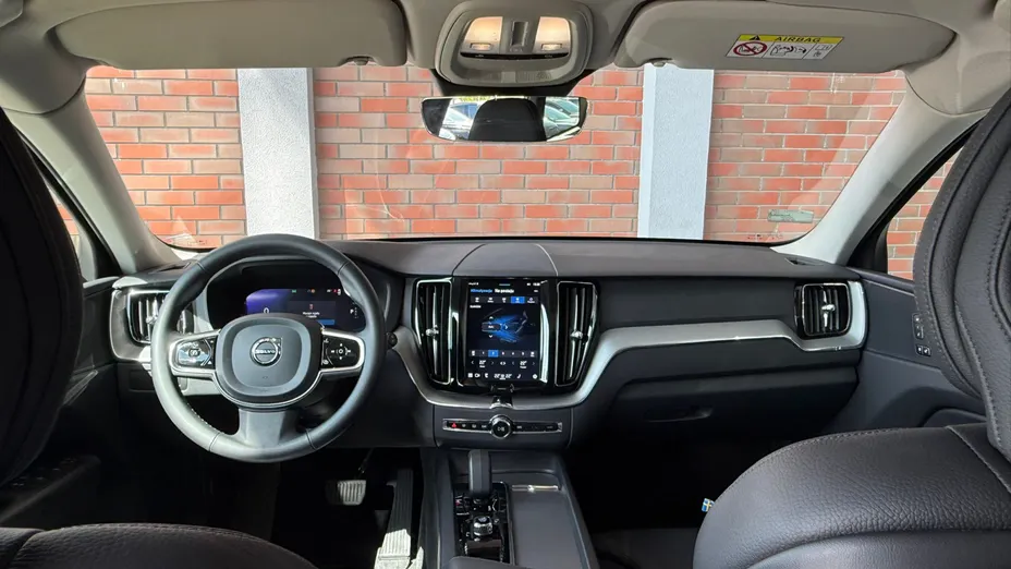 VOLVO XC60 XC60 T6 Plug-In Hybrid AWD Plus Bright aut